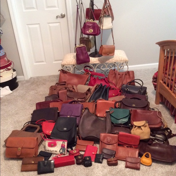 More Coach and other bags too! See anything calling your name? Just ask!😊 - Picture 1 of 3